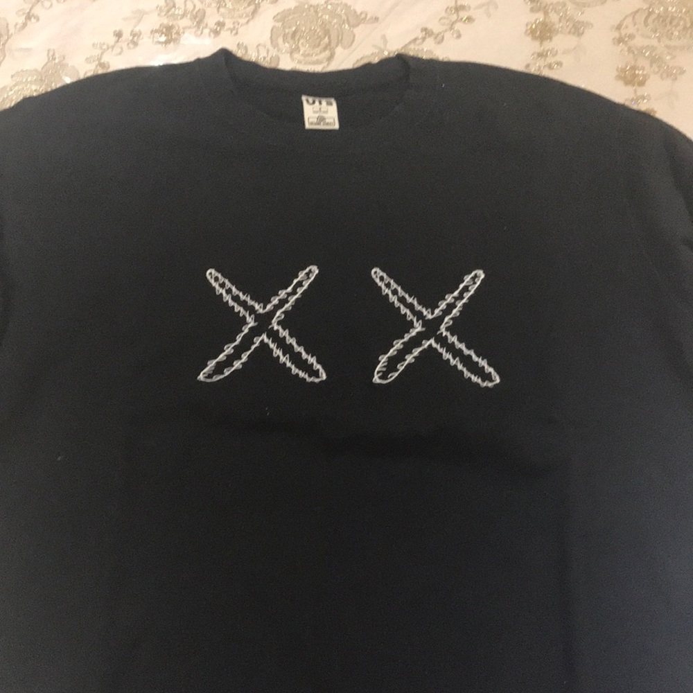 UNIQLO x KAWS SESAME STREET